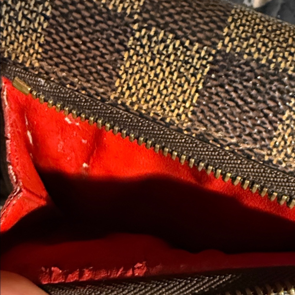 Louis Vuitton Damier Compact Wallet - Picture 8 of 8